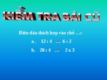 Bài giảng Toán Lớp 2 - Bài: Một phần tư